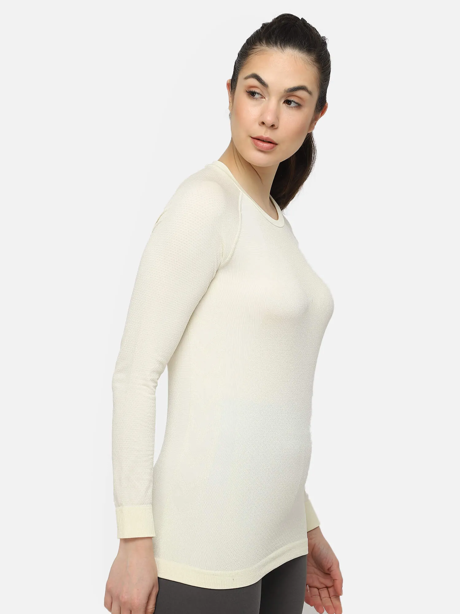 Clea Seamless Women White T-Shirt